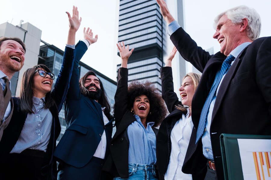 Tech Professionals who want to join a booming network, a supporting community and a platform that provides mentorship for the evolving job market.